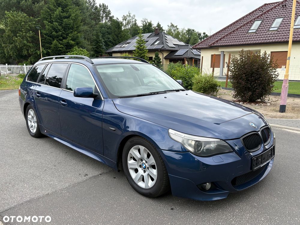 BMW Seria 5 525i - 1