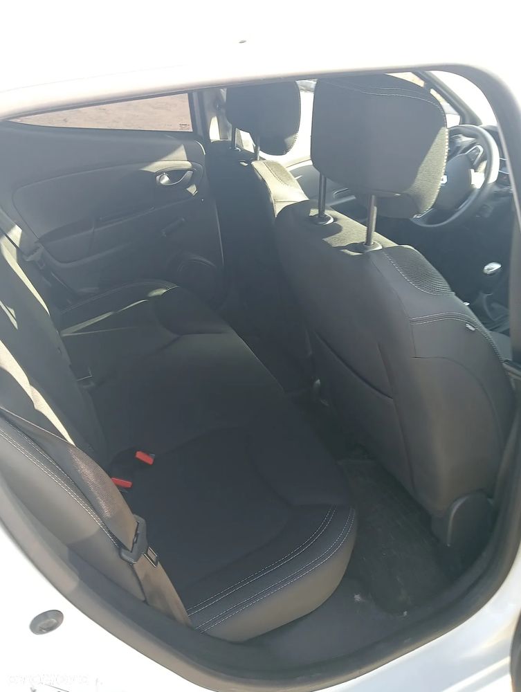 Renault Clio 0.9 TCe Limited - 6