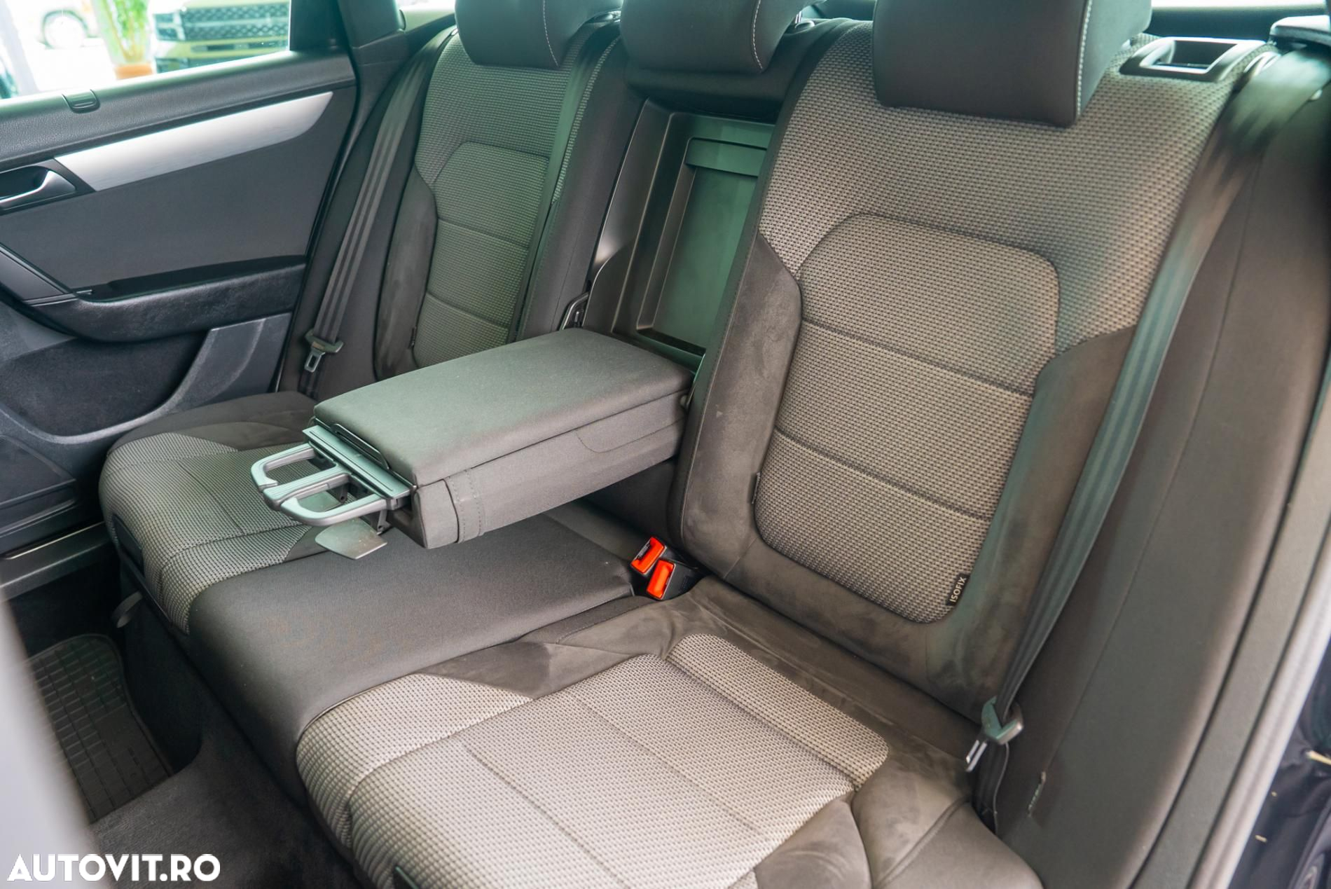 Volkswagen Passat Alltrack - 21