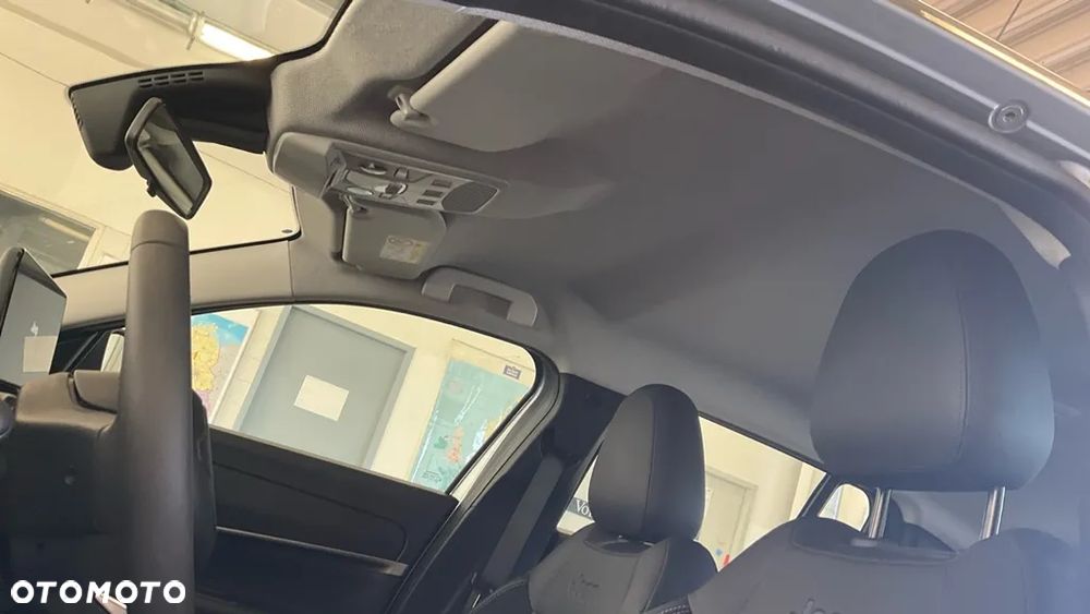 Jeep Avenger 1.2 GSE T3 FWD - 13