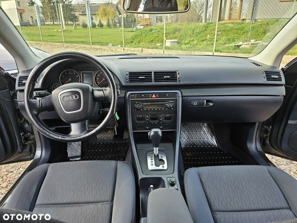 Audi A4 Avant - 12