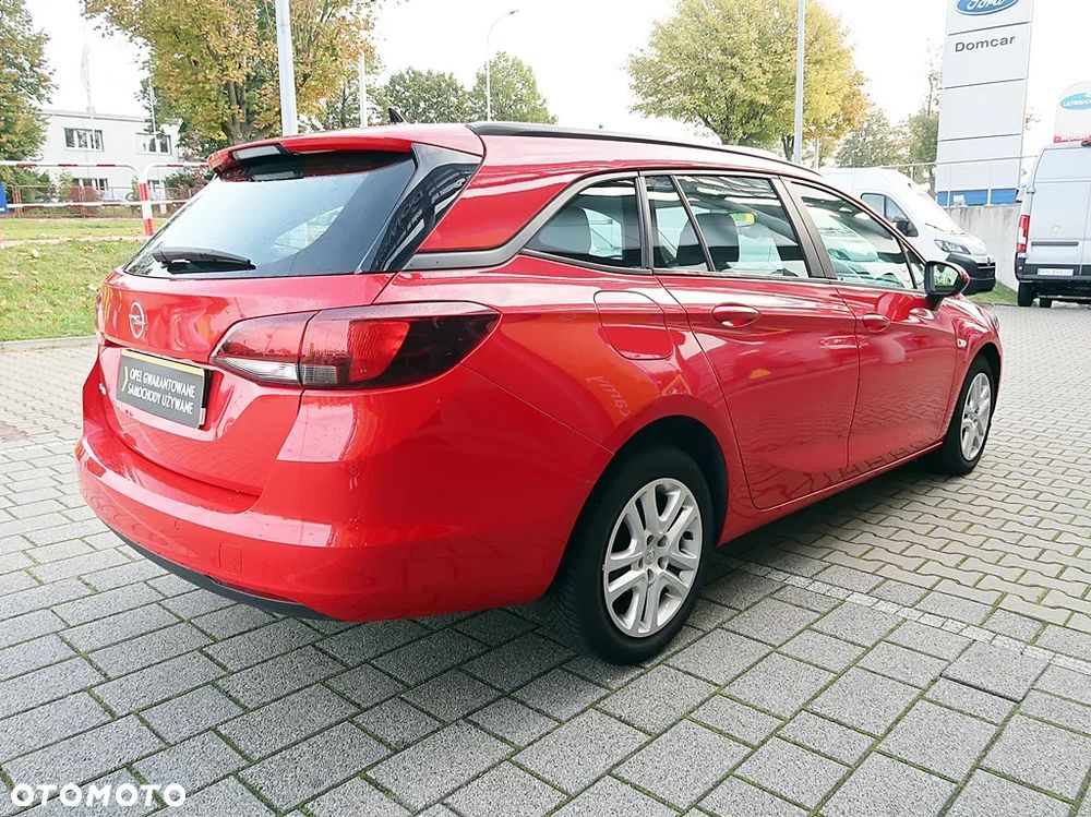 Opel Astra 1.6 D (CDTI) Sports Tourer Edition - 4