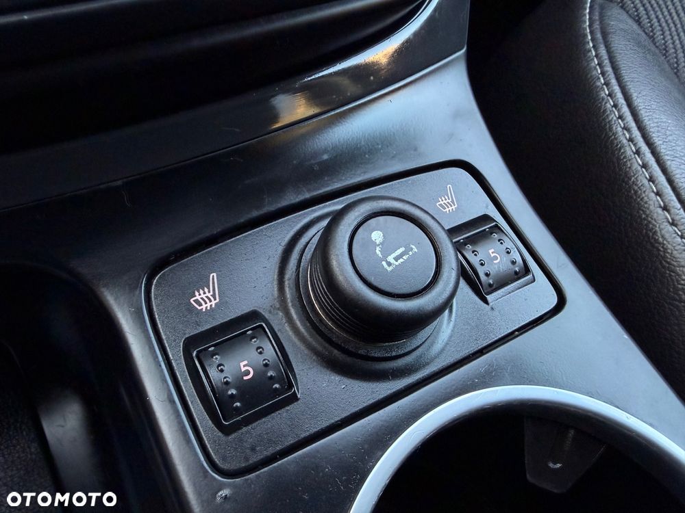 Ford Kuga 2.0 TDCi 4x4 Titanium - 35