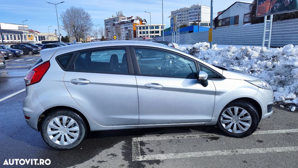 Ford Fiesta - 6