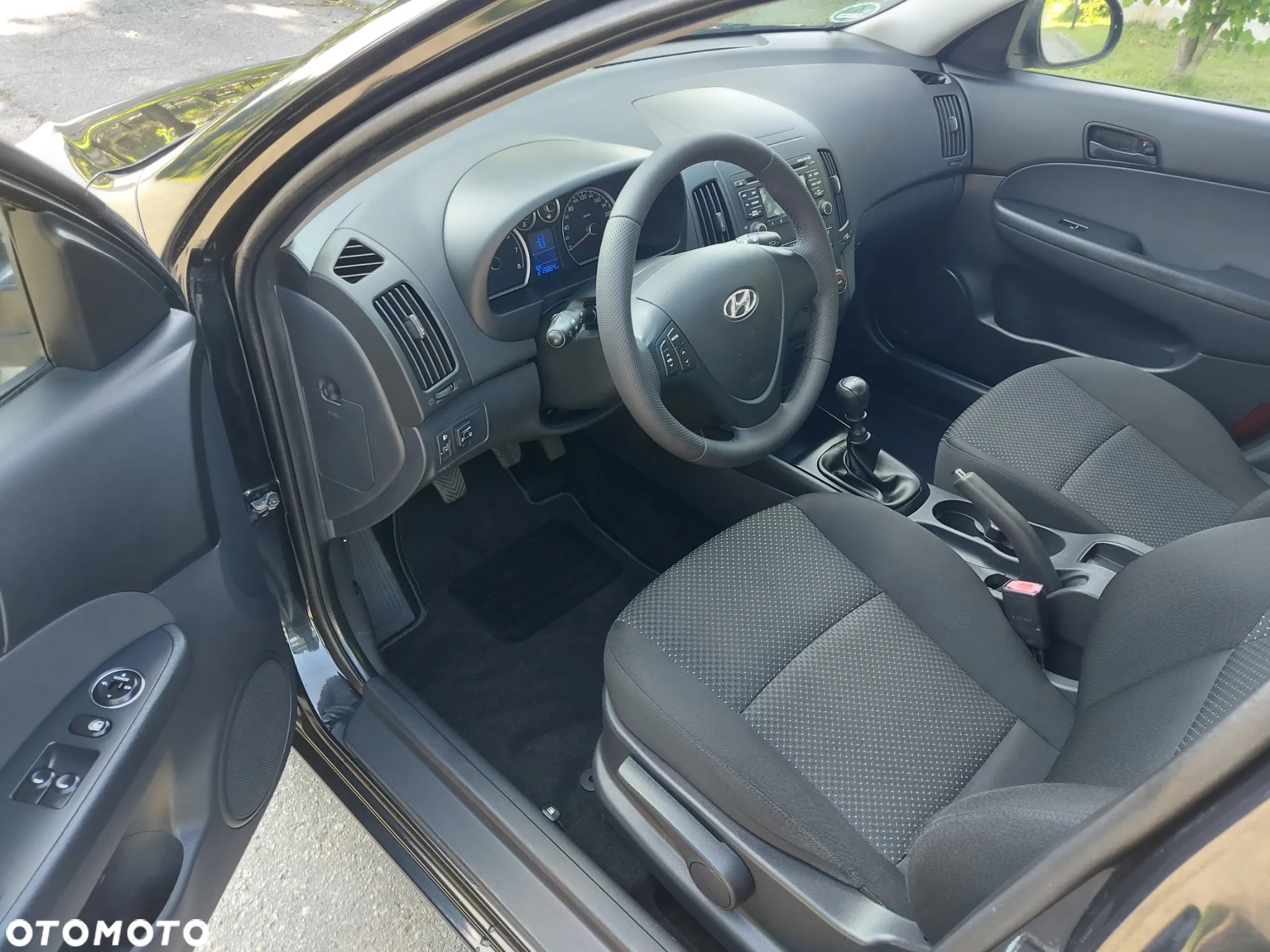 Hyundai i30 1.4 Classic + - 5