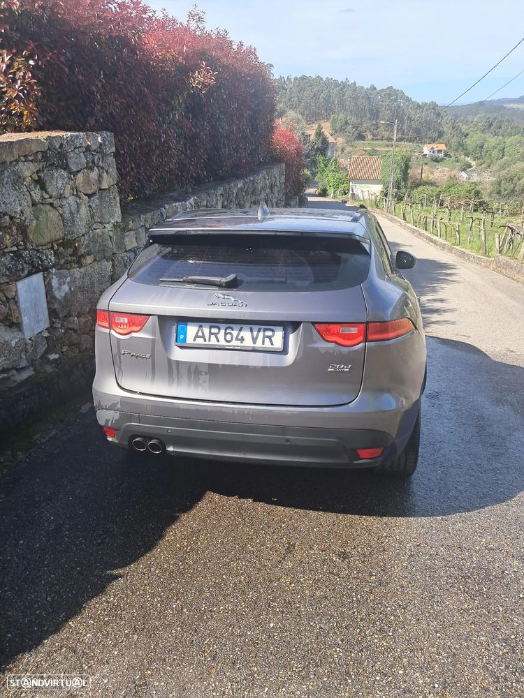 Jaguar F-Pace 20d AWD Aut. R-Sport - 3