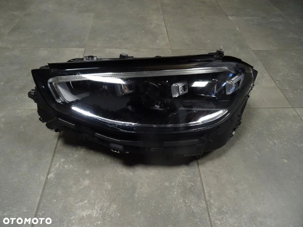 Lampa Mercedes S-Klasa W223 lewy przód A2239067505 - 1