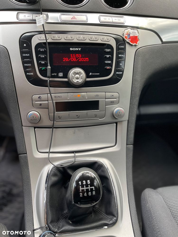 Ford S-Max 2.5 Titanium - 8