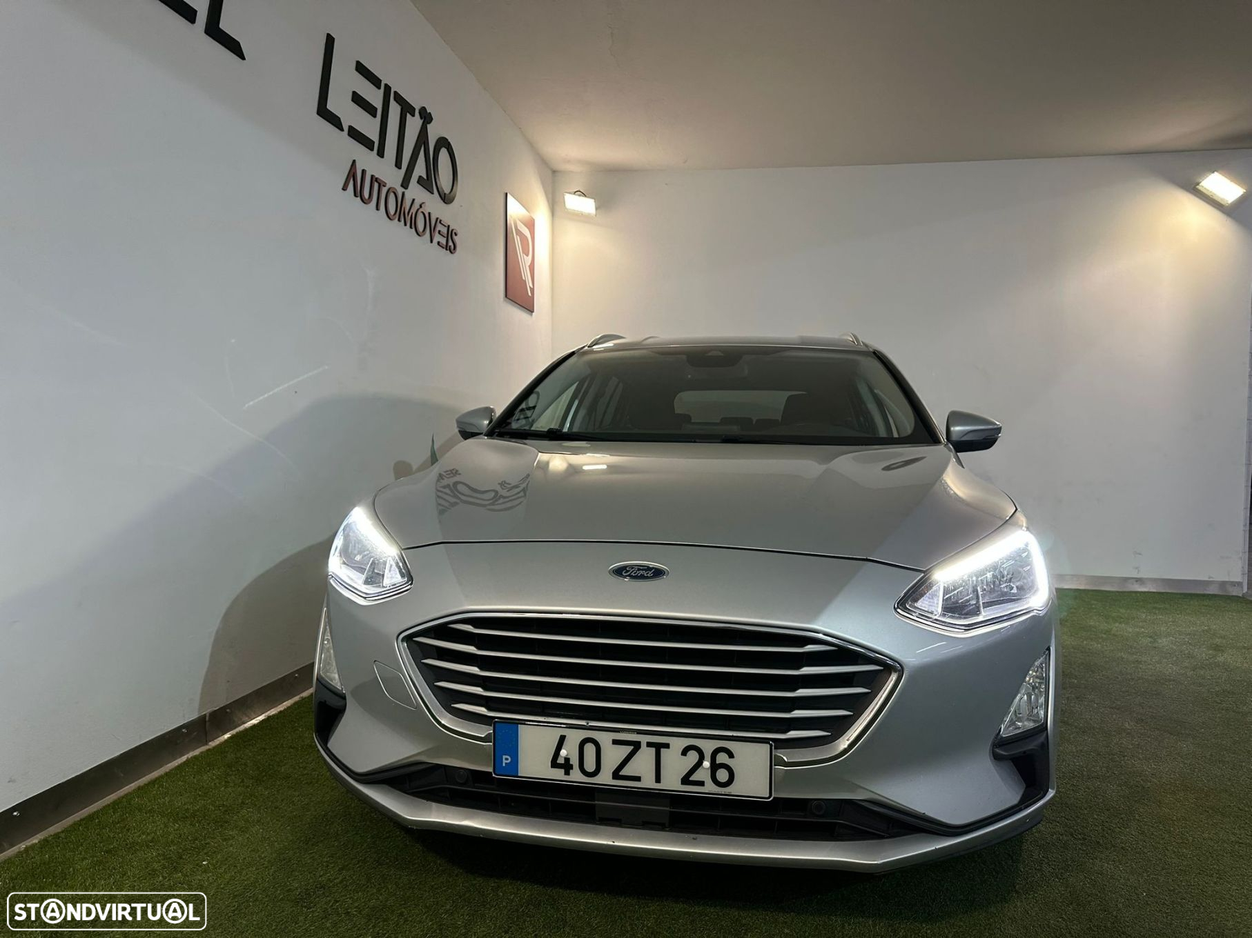 Ford Focus SW 1.5 TDCi EcoBlue Connected - 3