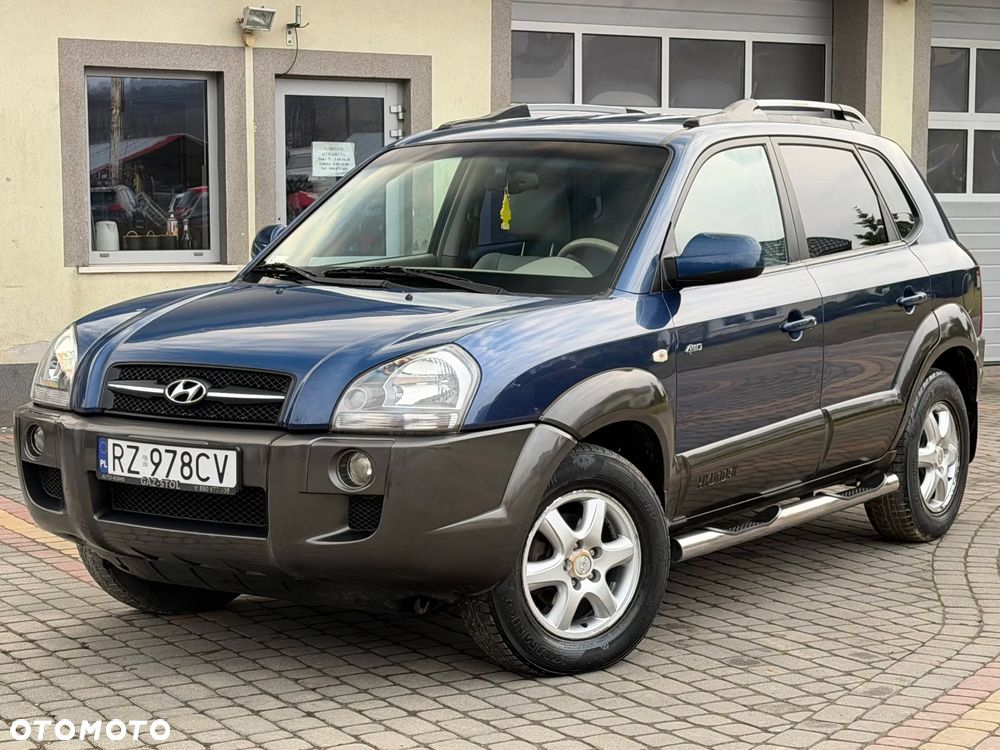 Hyundai Tucson 2.0 CRDi 4WD Champion - 4