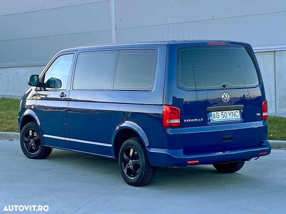 Volkswagen Caravelle - 3