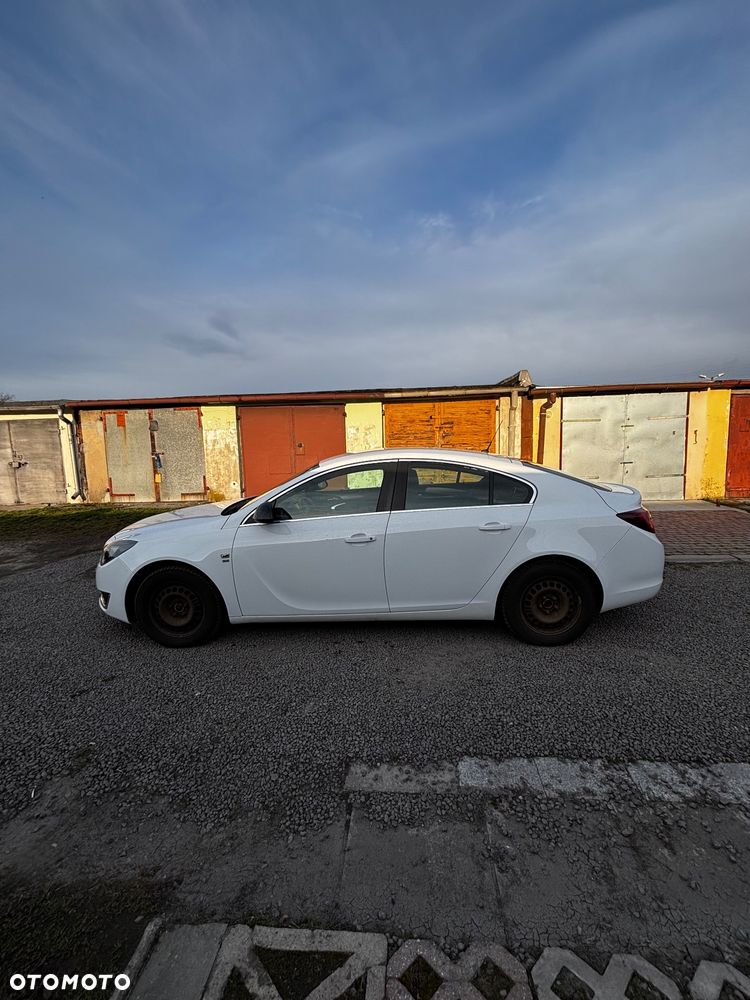Opel Insignia 2.0 CDTI Design Edition - 8