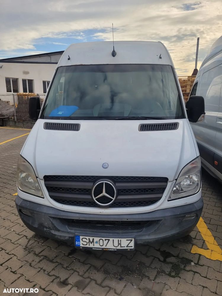 Mercedes-Benz SPRINTER DEFECT - 1