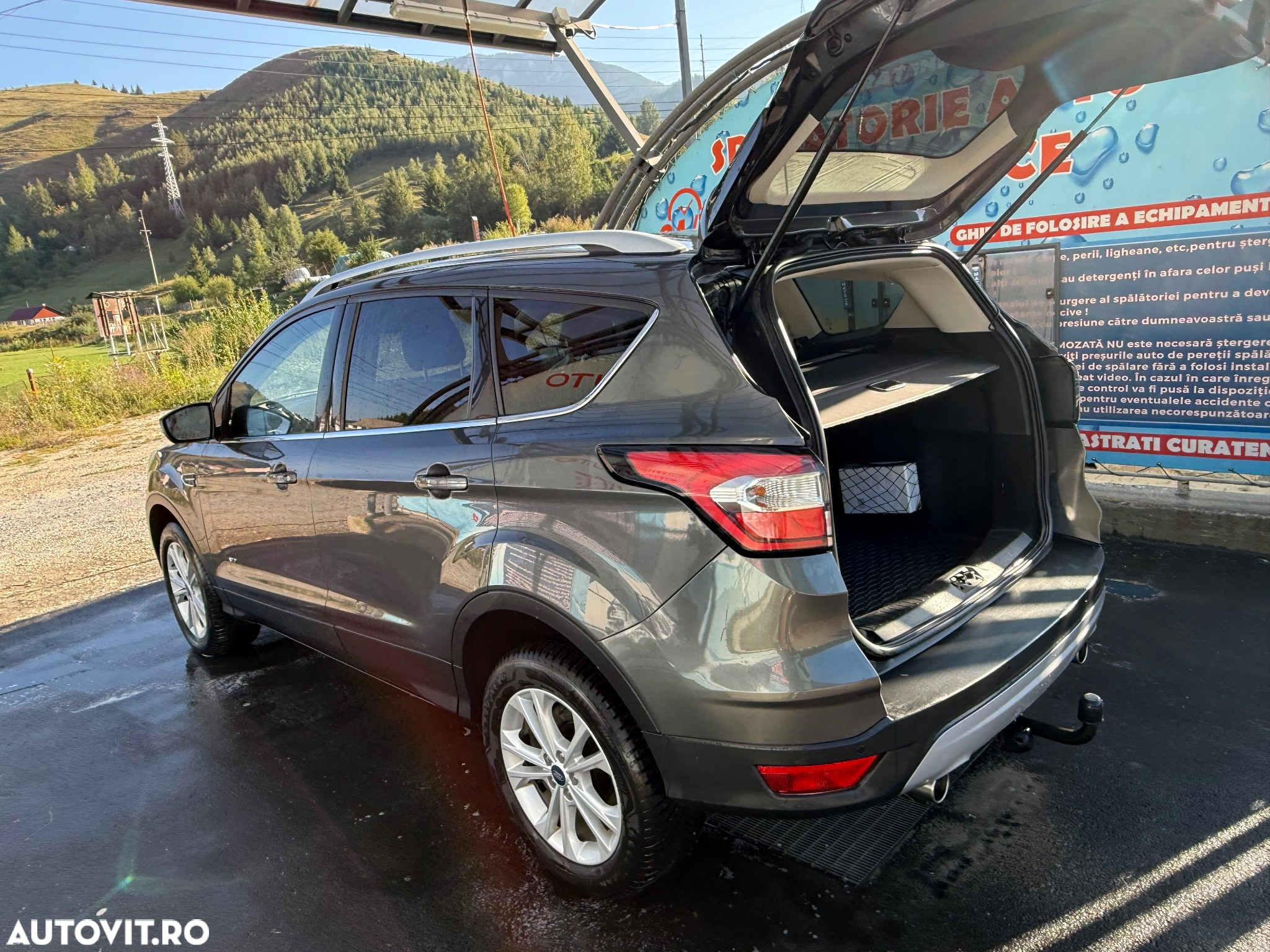 Ford Kuga 2.0 TDCi 4x4 Aut. SYNC - 13