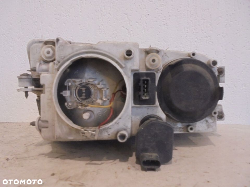 LAMPA LEWY PRZOD VOLVO S40 - 4