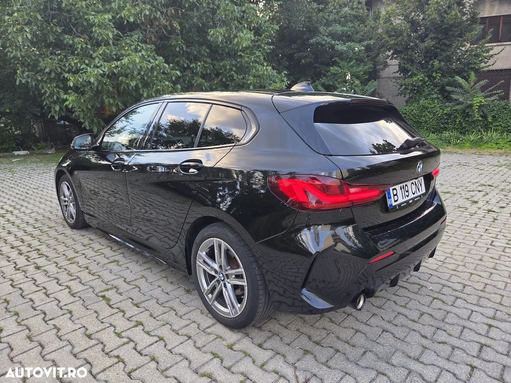BMW 1 Series 2023 — imagine 9