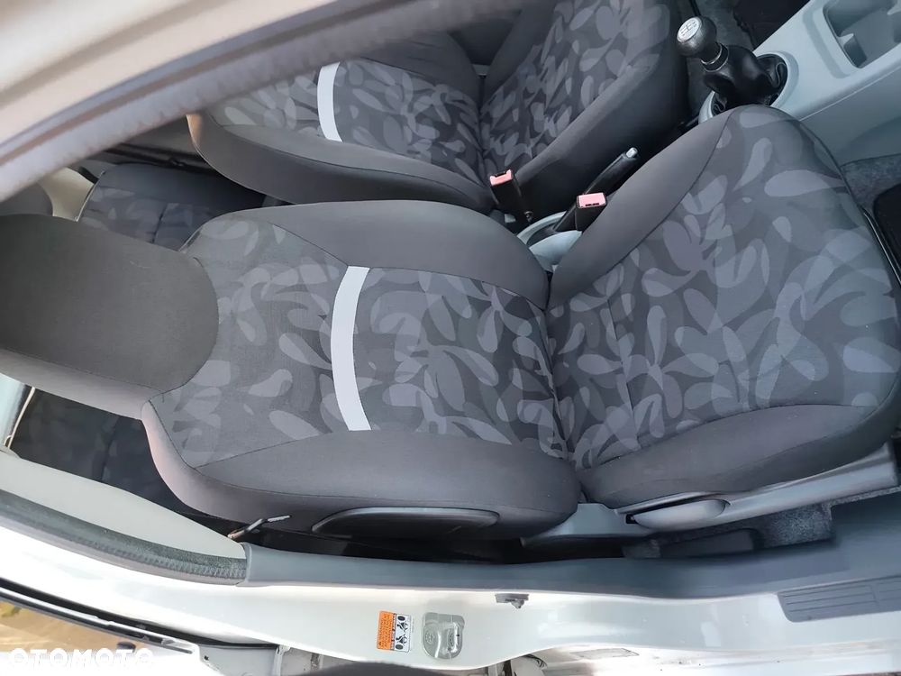 Suzuki Alto 1.0 Club City - 16