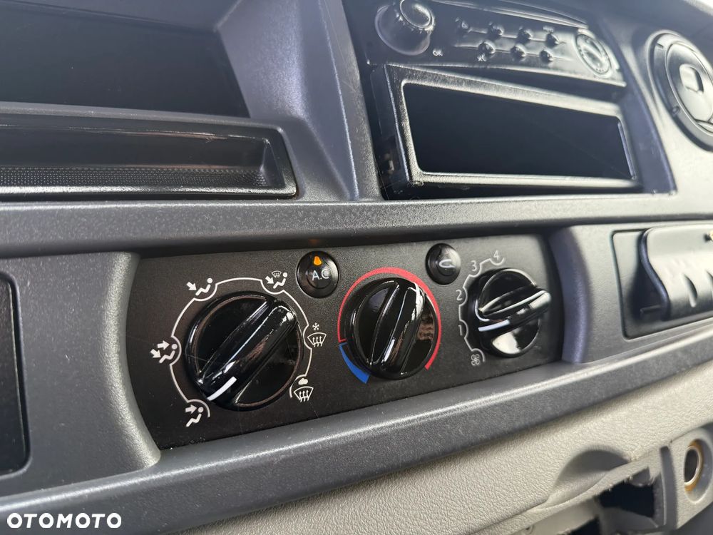 Renault Master 2.5 dCi Klimatyzacja Elektryczne Szyby - 16