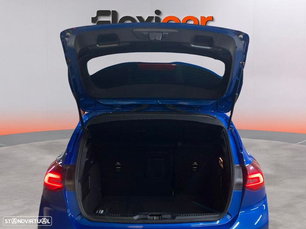 Ford Focus 1.0 EcoBoost MHEV ST-Line - 19