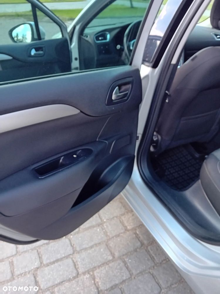 Citroën C4 HDi 90 Attraction - 18