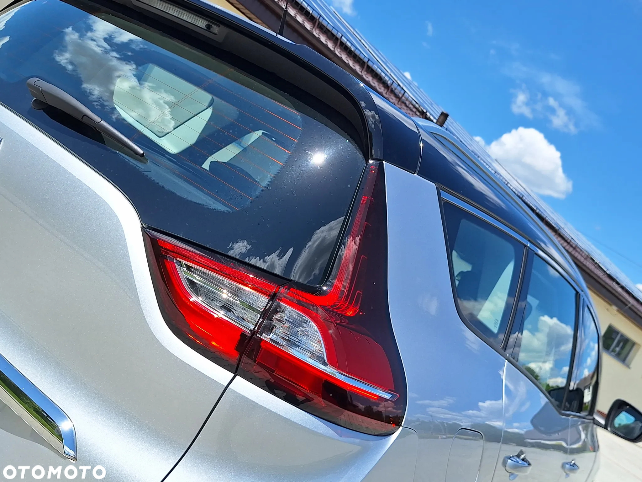 Renault Grand Scenic - 28