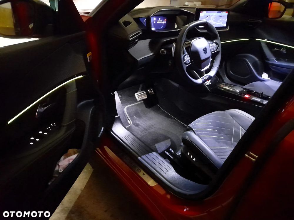 Peugeot 2008 1.2 PureTech GT Pack S&S EAT8 - 21