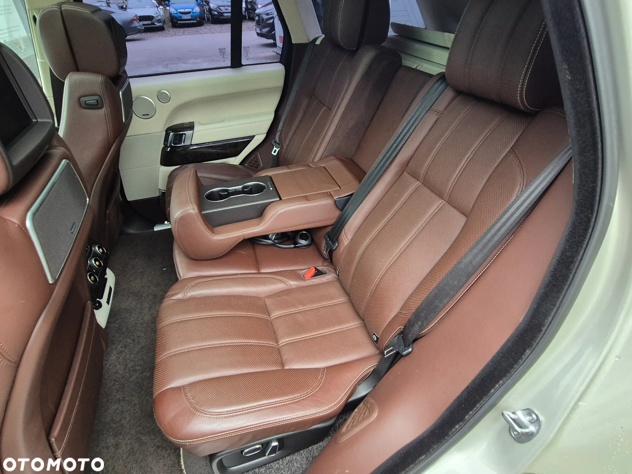 Land Rover Range Rover 4.4SD V8 LWB Vogue - 27