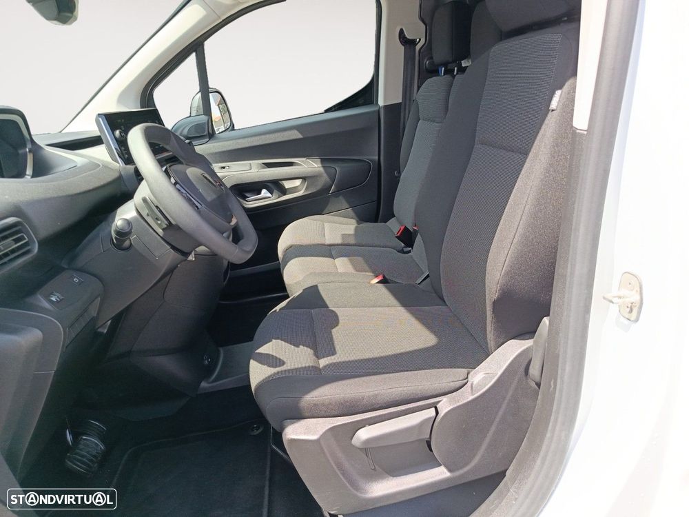 Peugeot e-Partner 50 kWh Longa - 9