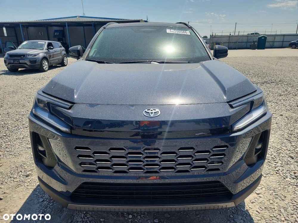 Toyota RAV4 - 6