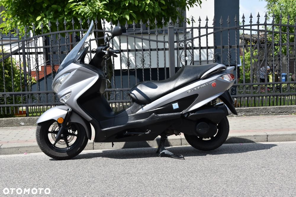 Suzuki Burgman - 2
