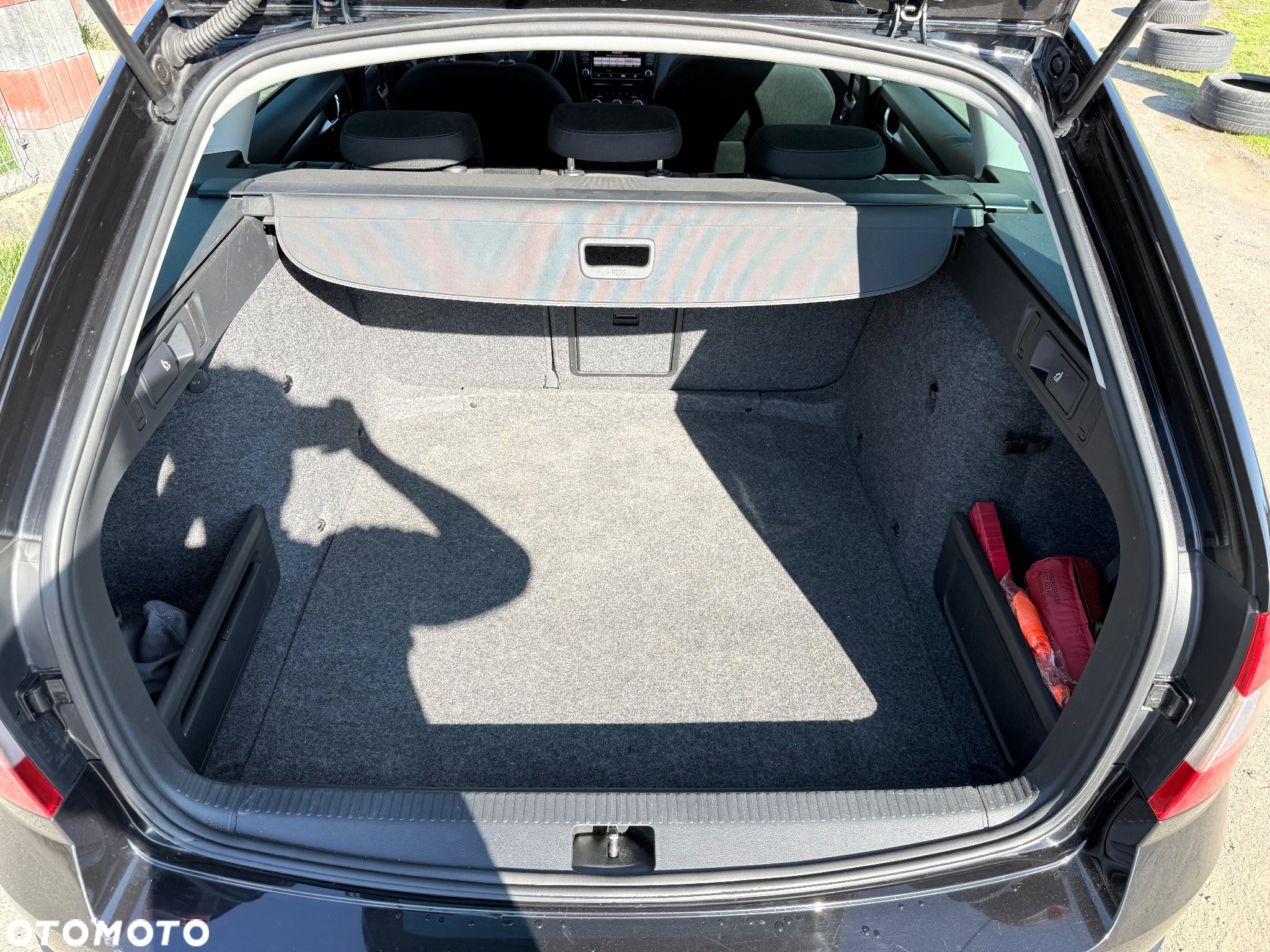 Skoda Octavia Combi 2.0 TDI 4x4 Scout - 30