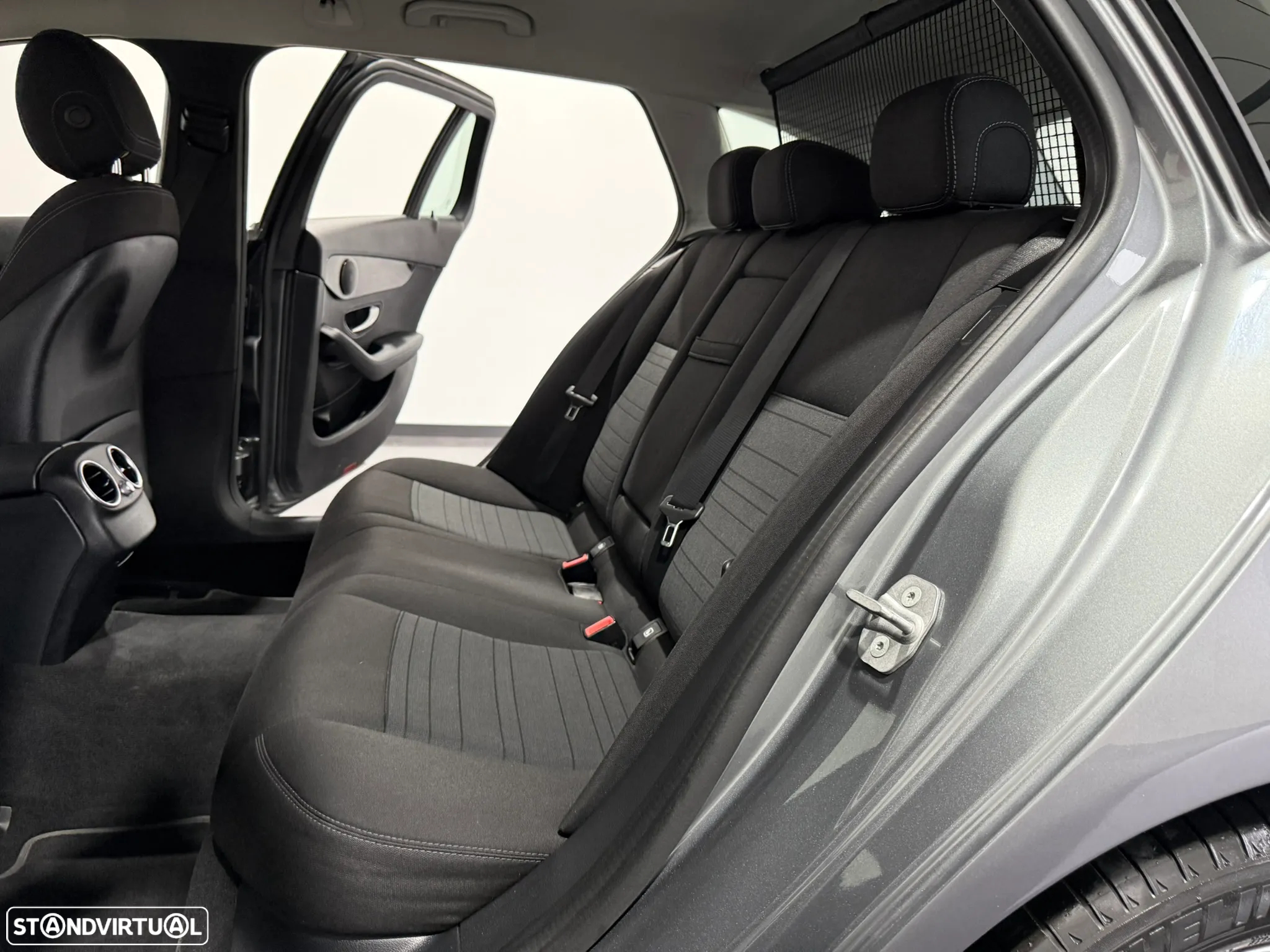 Mercedes-Benz C 200 d Business Solutions - 46