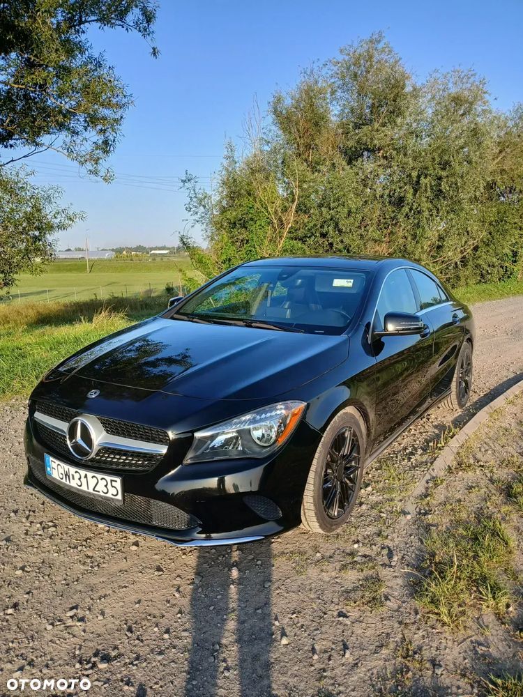 Mercedes-Benz CLA 250 7G-DCT - 16