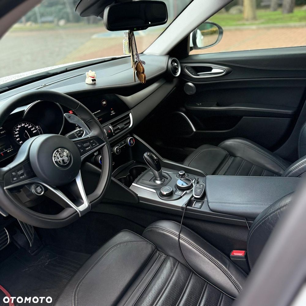 Alfa Romeo Giulia 2.0 Turbo Veloce Q4 - 20