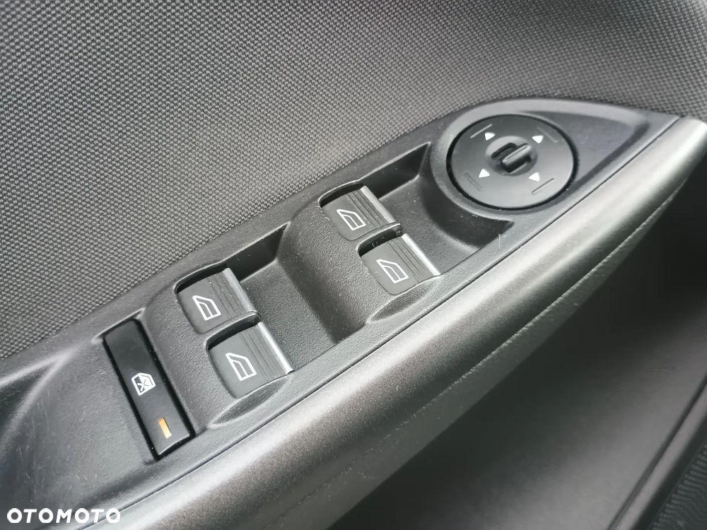 Ford Focus 1.5 EcoBlue Start-Stopp-System ACTIVE X - 16