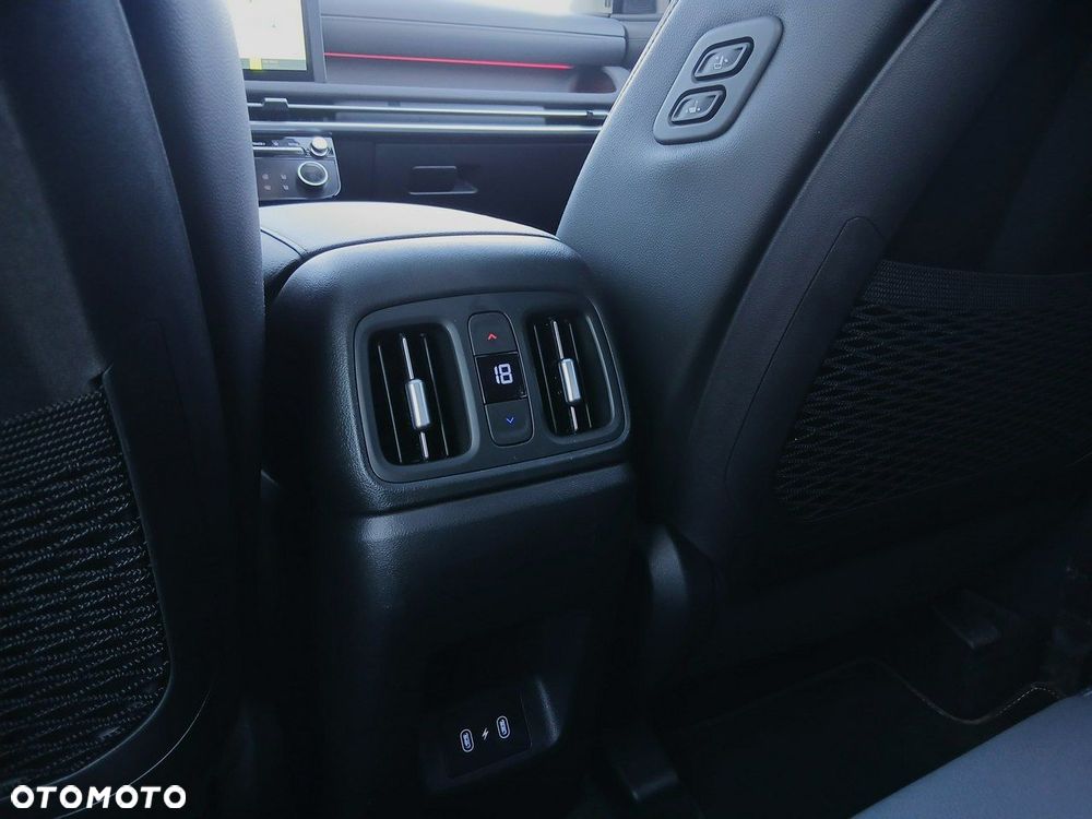 Hyundai Tucson 1.6 T-GDi HEV Platinum 2WD - 37