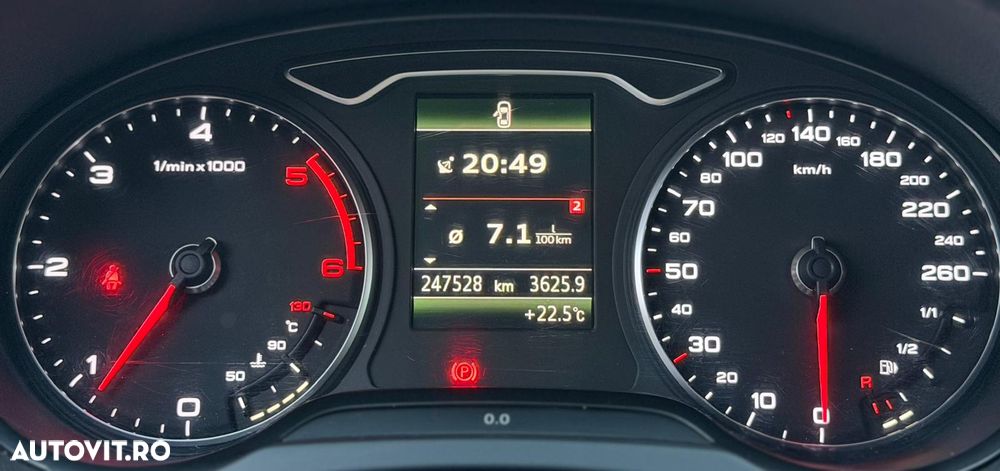 Audi A3 Sportback 1.6 TDI DPF Ambition - 29
