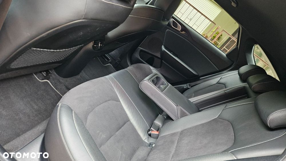 Kia ProCeed 1.4 T-GDI OPF GT LINE - 21