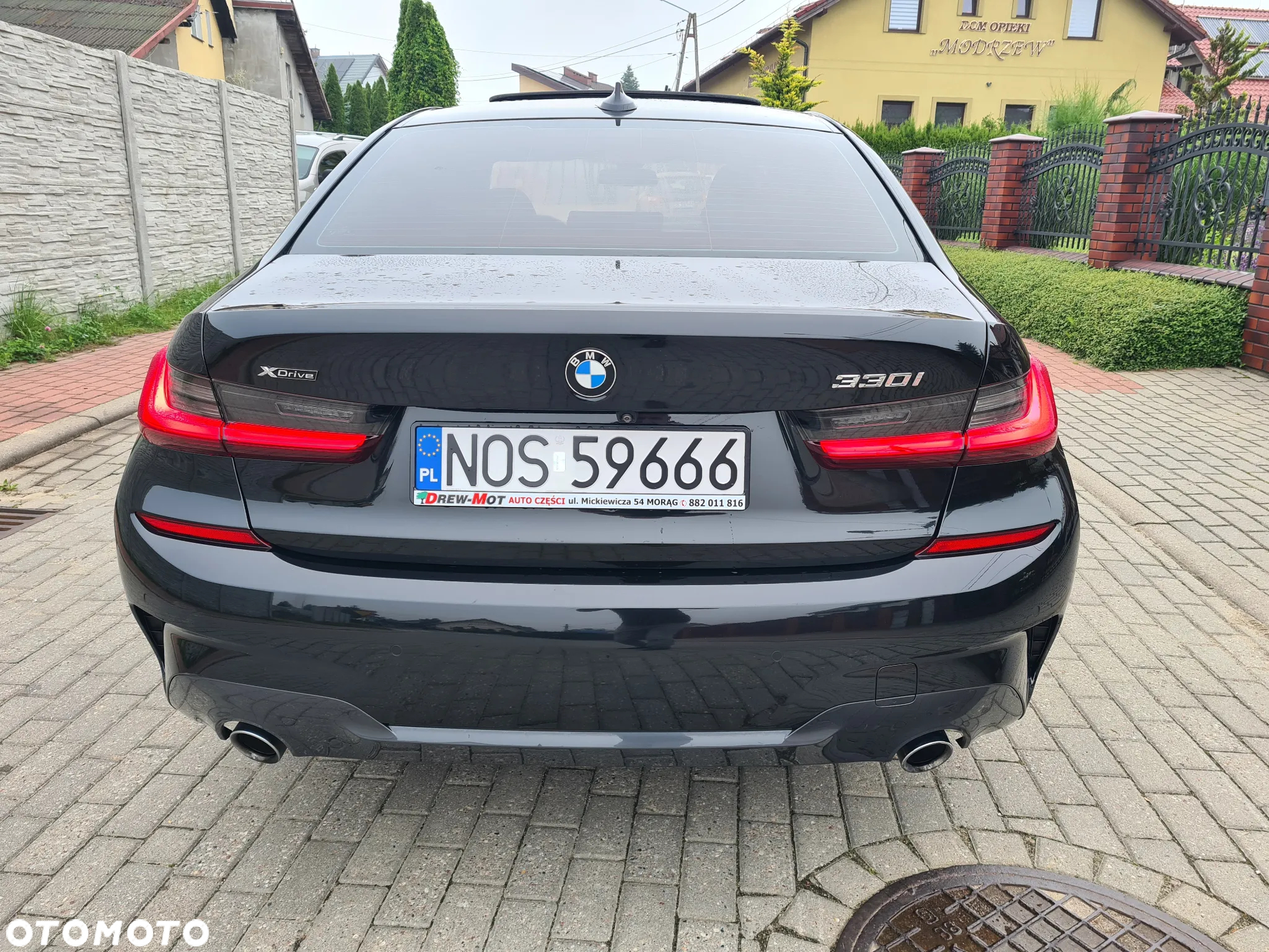 BMW Seria 3 330i xDrive M Sport - 8