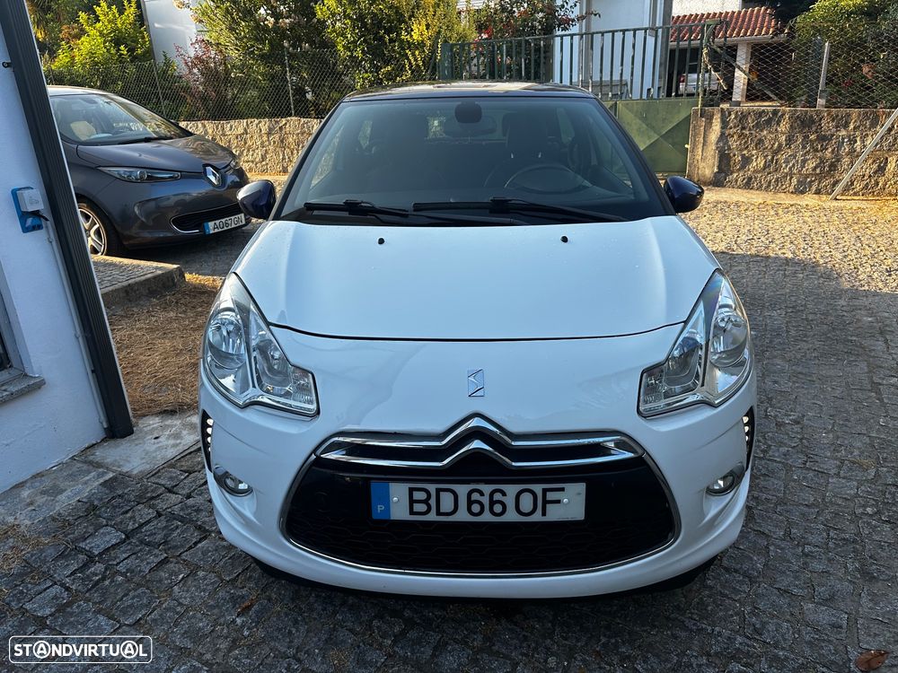 Citroën DS3 1.6 e-HDi So Chic - 2