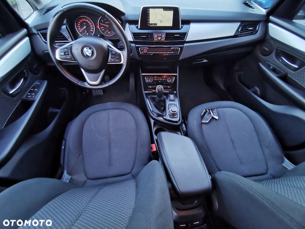 BMW Seria 2 216i Advantage - 13