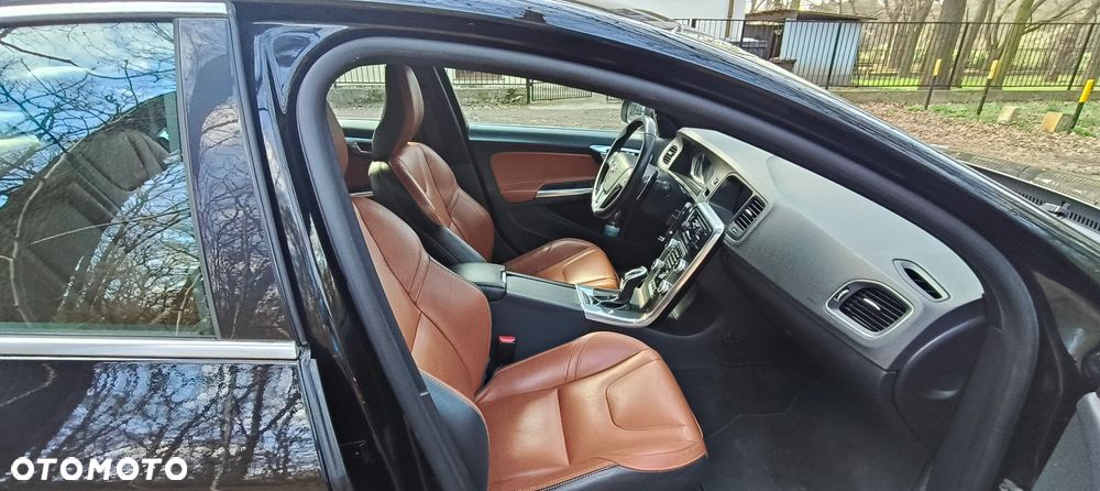 Volvo S60 T5 Geartronic RDesign - 20