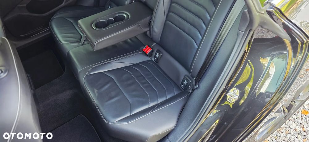 Volkswagen Arteon - 18