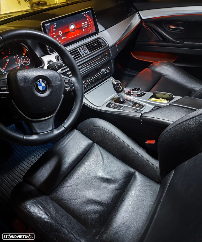 BMW 525 d Exclusive Auto - 9