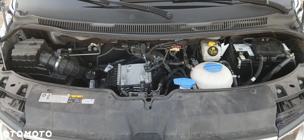 Volkswagen Caravelle 2.0 TDI L1 Comfortline DSG - 18