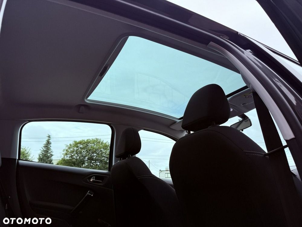 Peugeot 208 82 VTI Allure - 26