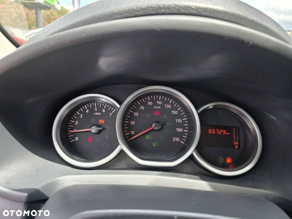 Dacia Sandero Stepway TCe 90 (S&S) Celebration - 11