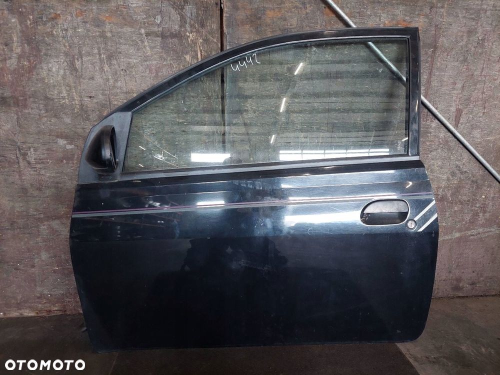 DRZWI KOMPLETNE LEWY PRZÓD DAIHATSU CUORE VI N05 - 1