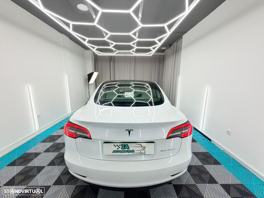Tesla Model 3 Long-Range Dual Motor AWD - 8