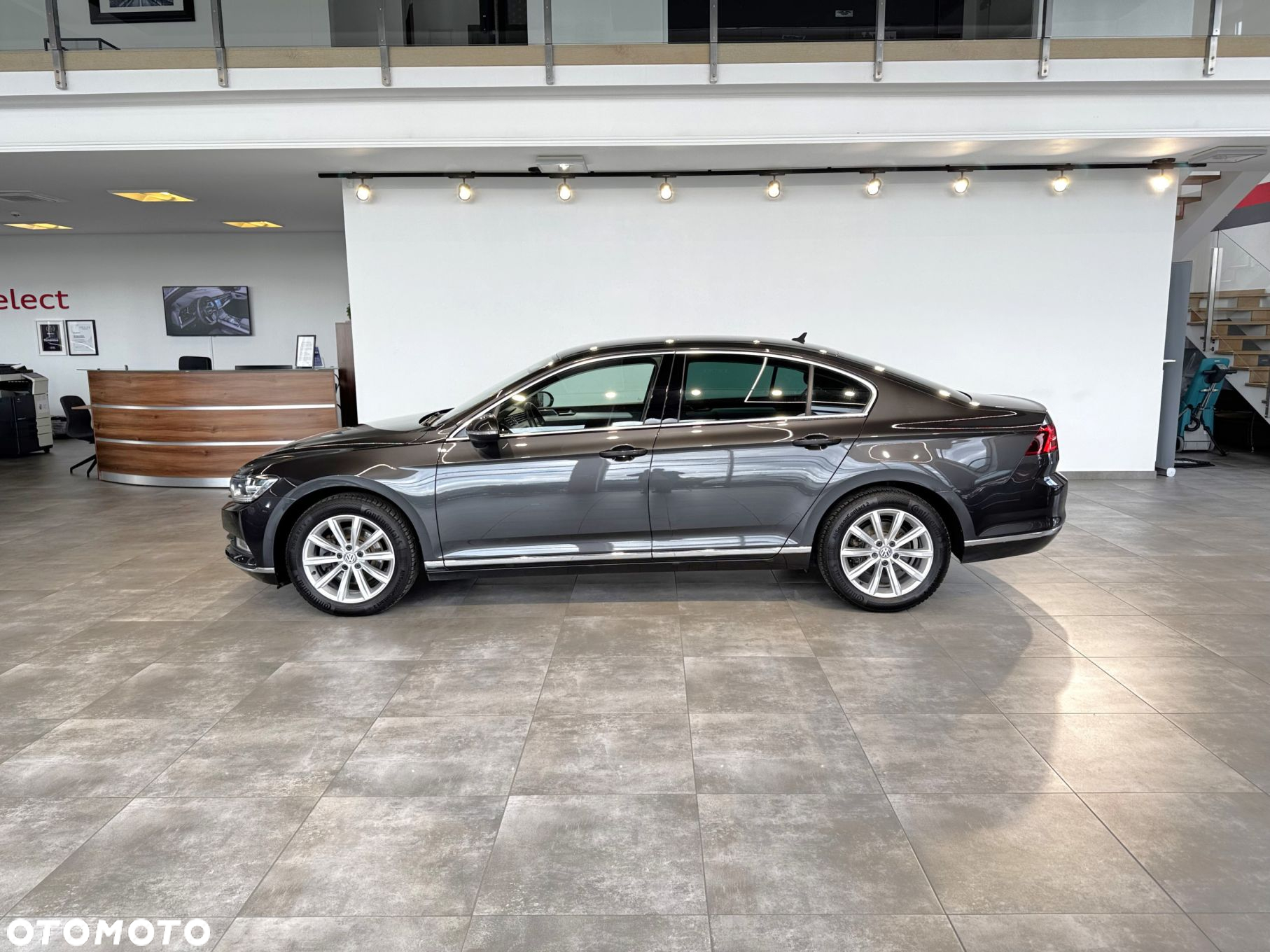 Volkswagen Passat - 6